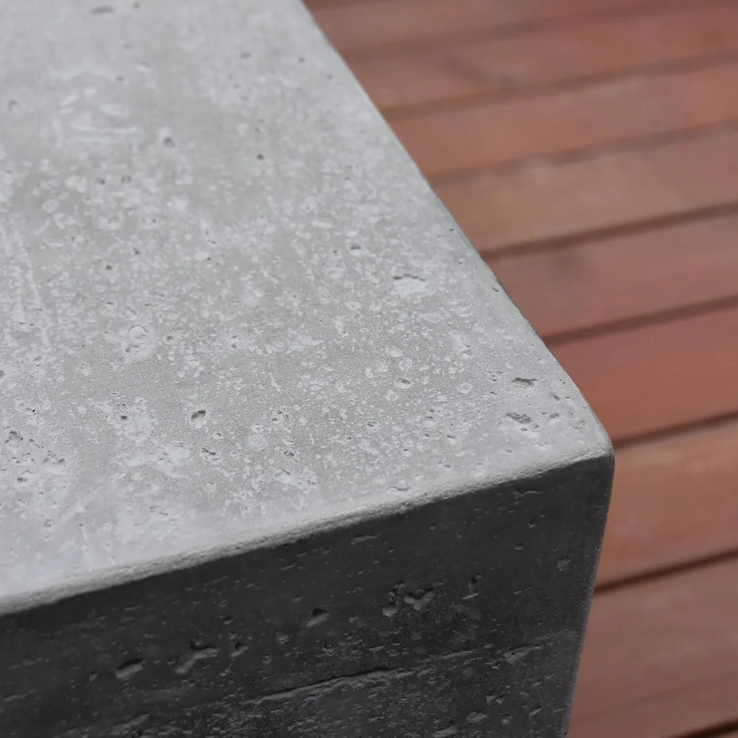 Elementi Manhattan Square Gas Fire Pit Table 13.2 kW, Light Grey